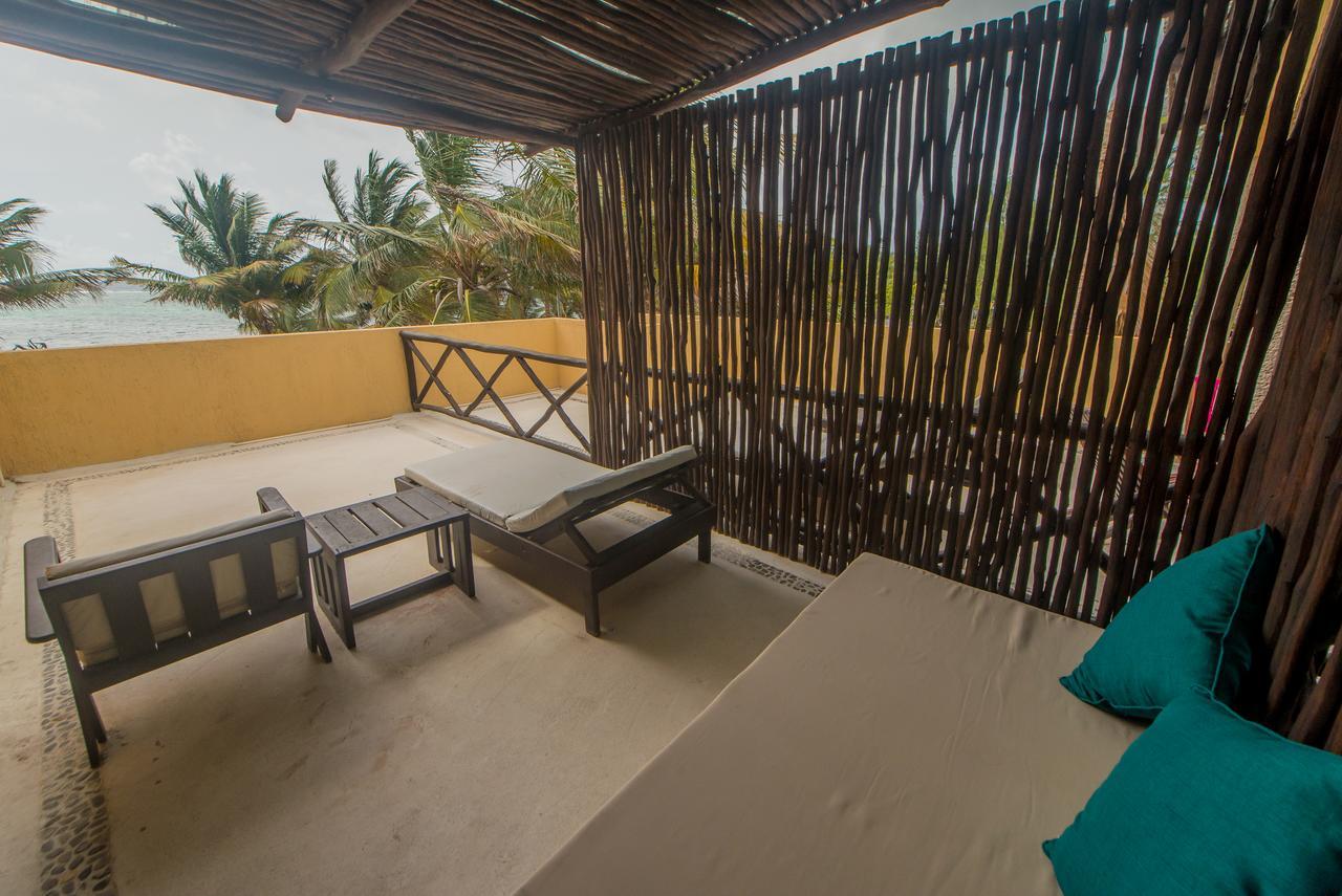 Hotel Luna De Plata Mahahual Exterior foto